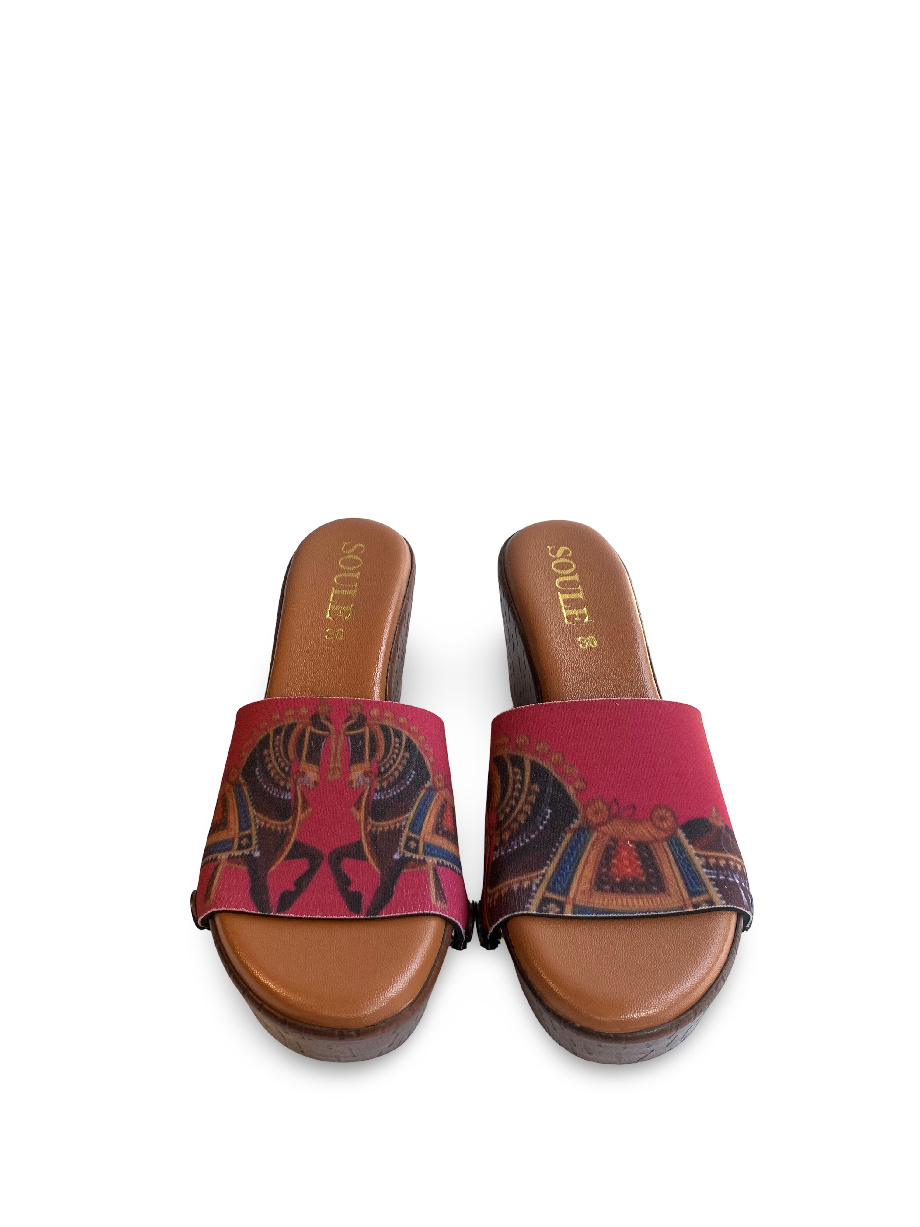 Royal Parade snap-on shoe strap set close-up on cork wedge - ornate Rajasthani decorated horses on hot magenta by Soule