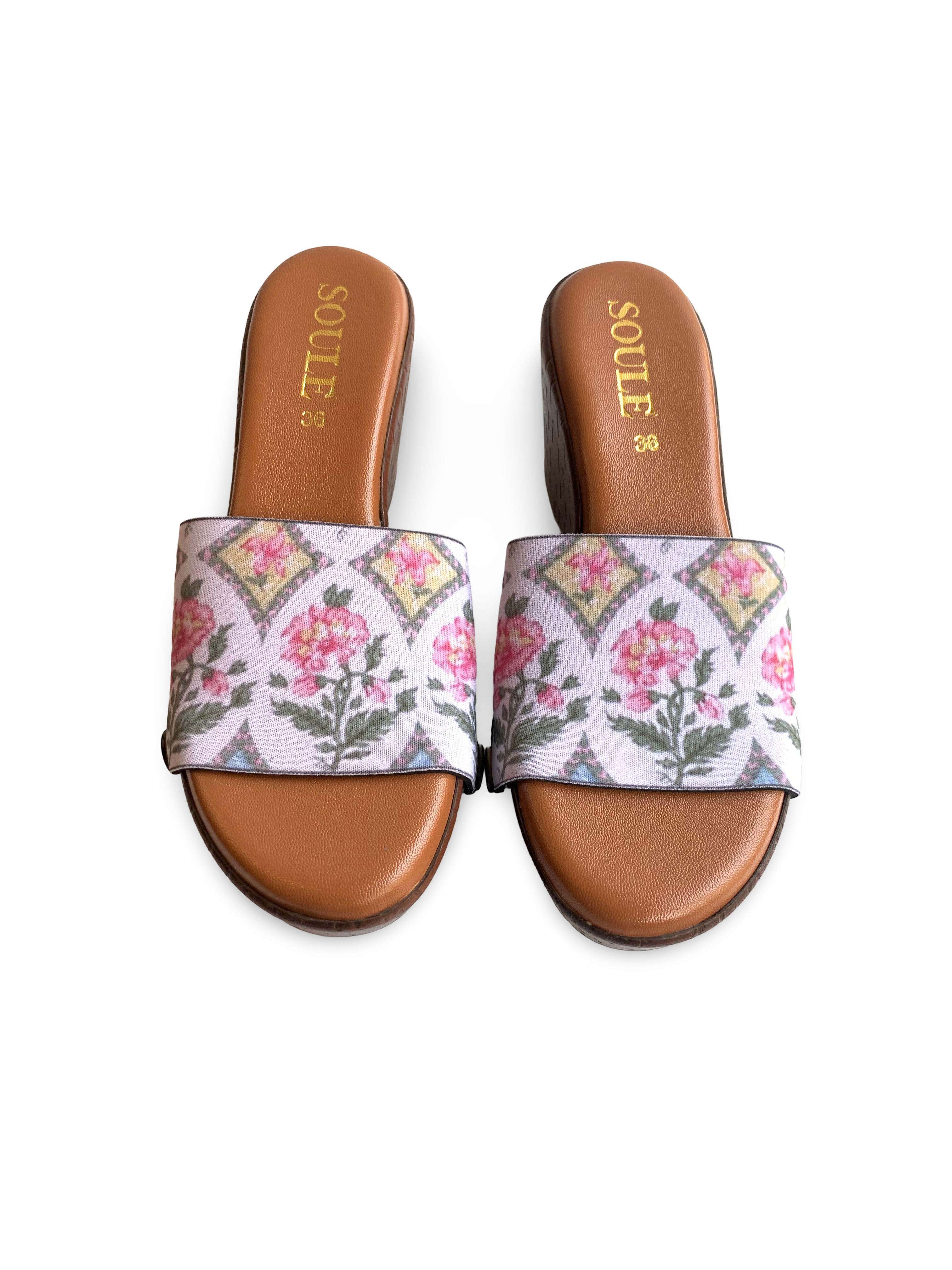 Close-up of Floral Fantasy strap sandal — delicate Mughal pink rose and gold diamond lattice print on brown wedge sole with black snap closures, by Soule Footwear