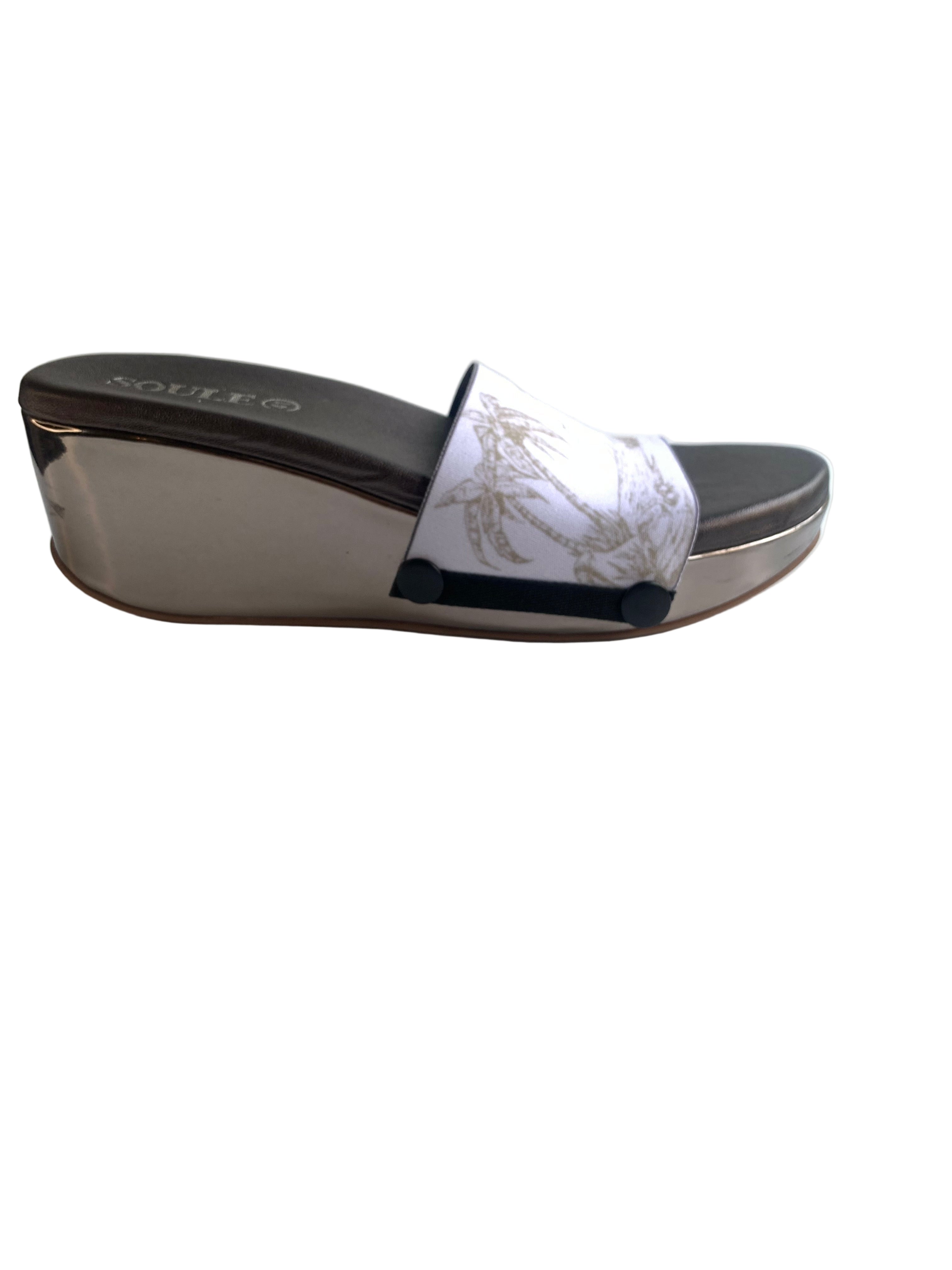 Close-up of Tropical Paradise interchangeable strap on cork wedge sole by Soule Footwear on white backgroud